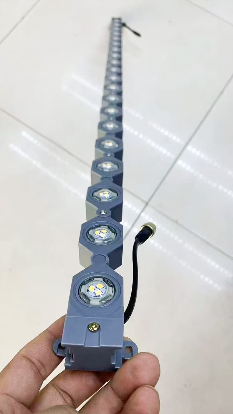 New Flexible linear wallwasher light 12W 100cm outdoor 2 New Flexible linear wallwasher light 12W 100cm outdoor - Image 2